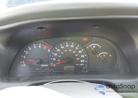 2001 Chevrolet Tracker Hard Top Lt z USA, uszkodzony, nr VIN 2CNBJ634216933362